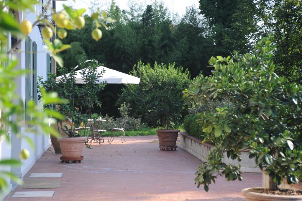 Al Melograno - Room & Breakfast Bologna Buitenkant foto